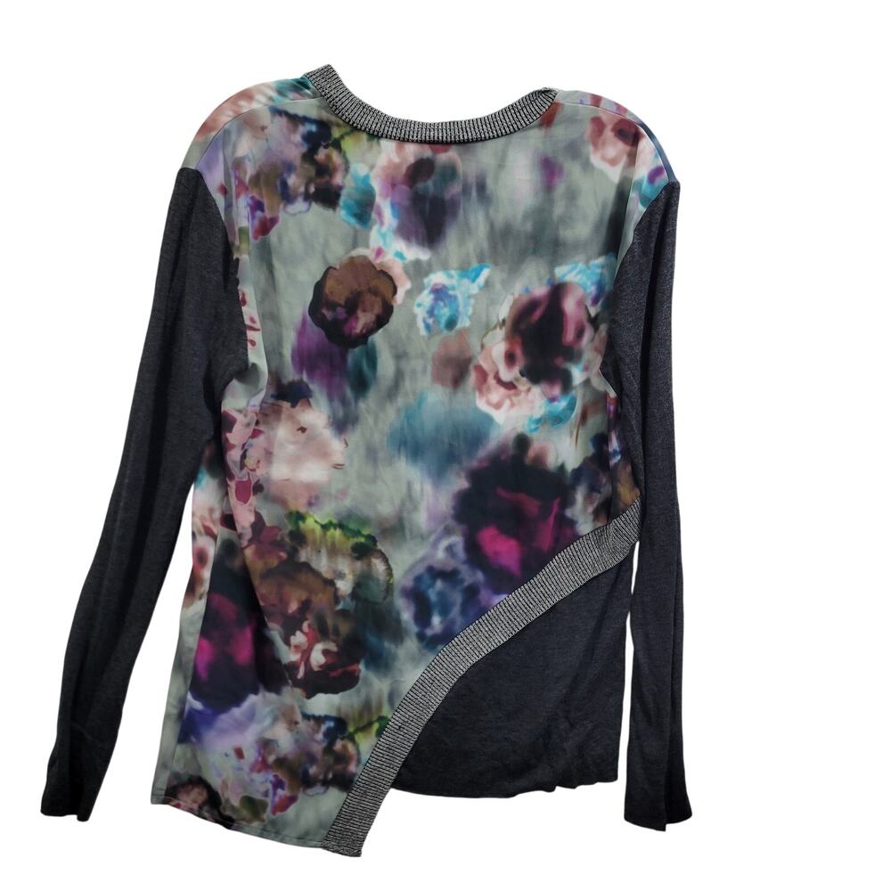 Zara Geometric Print Gray Asymmetry Hem Blouse Size M 61525-1142 - Picture 5 of 6